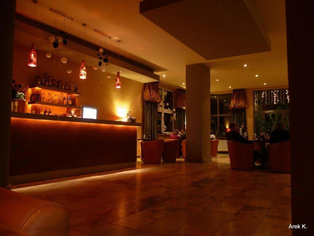 Hotel Silesia à Międzybrodzie Bialskie Extérieur photo